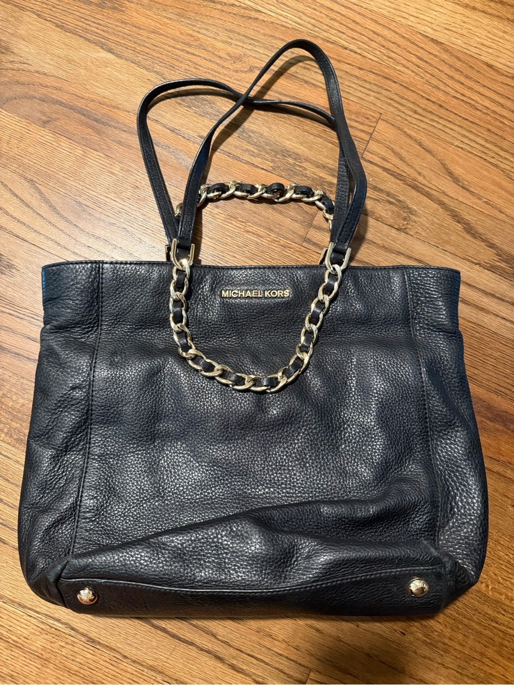 MICHAEL KORS Black Leather Tote with Gold Chain Detail